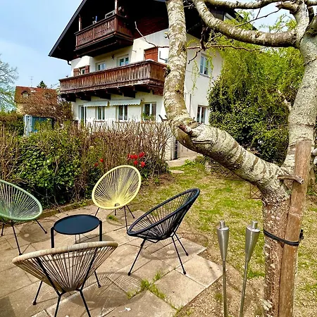 Wohnen & Bergblick * Линдау